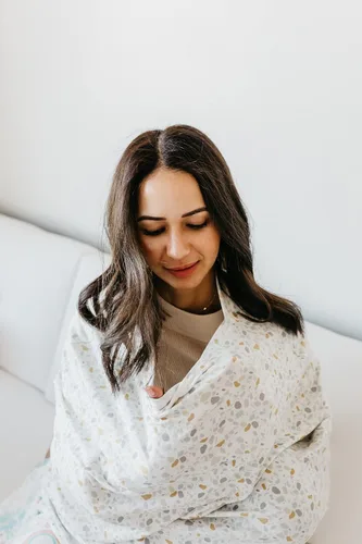 Vista 7 de Copper Pearl Funda multiusos: fundas de asiento de automóvil, funda de lactancia y funda de cochecito para el sol, tela elástica, uso para todas