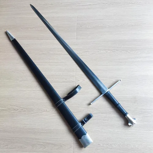 Vista 9 de Medieval Full Tang Spring Steel Western Italian Long Sword with Scabbard for Outdoor Use, Practice, Collection