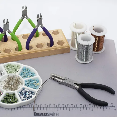 Vista 7 de The Beadsmith Little Wrapper Alicates – Herramienta de envoltura de varios pasos – Barriles de 5, 7 y 0.394 in – 6 pulgadas de largo, mandíbulas