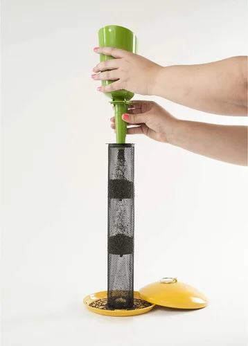 Vista 4 de Semillas para pájaros, de la marca Wagner's Nyjer