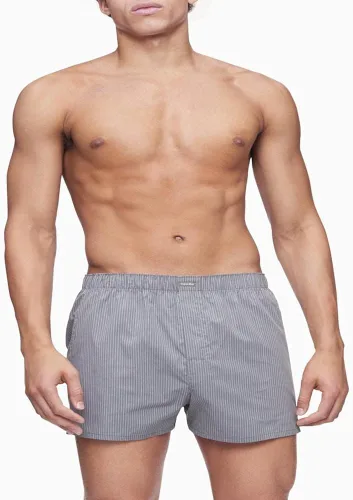 Vista 2 de Calvin Klein Calzoncillos de algodón clásicos para hombre, paquete de 3