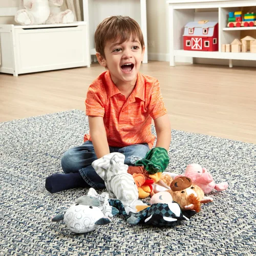 Vista 9 de Melissa & Doug Barn Buddies - Marionetas de mano, juego de 6 (vaca, oveja, caballo, pato, pollo, cerdo)