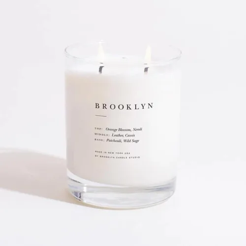 Vista 14 de Brooklyn Candle Studio Bali - Vela clásica de 2 mechas, vela perfumada de lujo, cera de soja vegana, vertida a mano en los Estados Unidos, tiempo