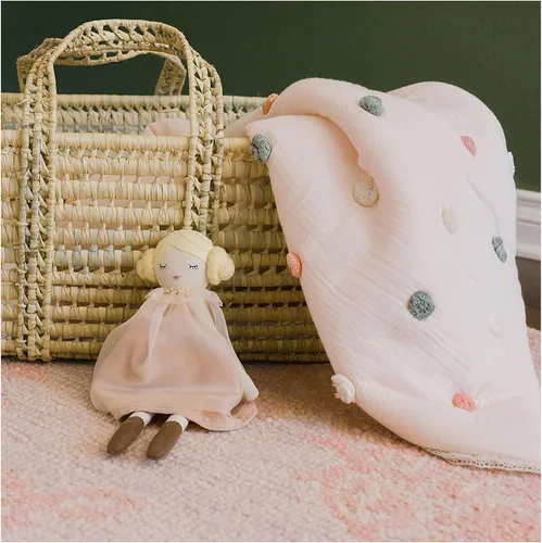 Vista 6 de Crane Baby Juguetes para niños y niñas, muñeca de peluche reconfortante, Clara