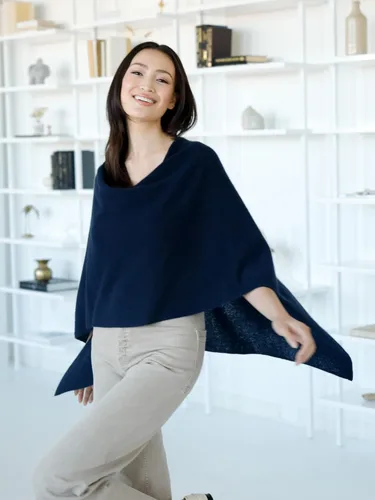 Vista 7 de CLAUDIA NICHOLE by Alashan Poncho estilo vestido, 100% cachemira