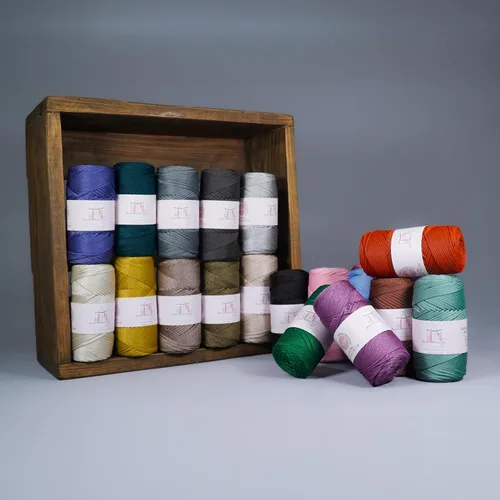 Vista 7 de Makromecity, 2 carretes de cordón de macramé de poliéster de 2 mm x 250 yardas (750 pies) de 2 mm de cordón de polipropileno para macramé, ideal