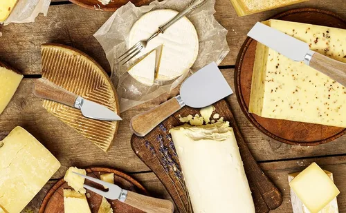 Vista 3 de Juego de 6 cuchillos de queso con mango de madera, mini cuchillos de queso de acero inoxidable para embutidos y quesos untados, mini pinzas