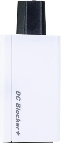 Vista 4 de iFi SilentPower DC Blocker+ Conector IEC, bloquea cualquier compensación de CC, mejora la calidad de la electricidad de CA para sus sistemas