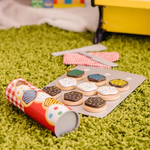 Vista 8 de Melissa & Doug, set para cortar y hornear galletas., Anaranjado
