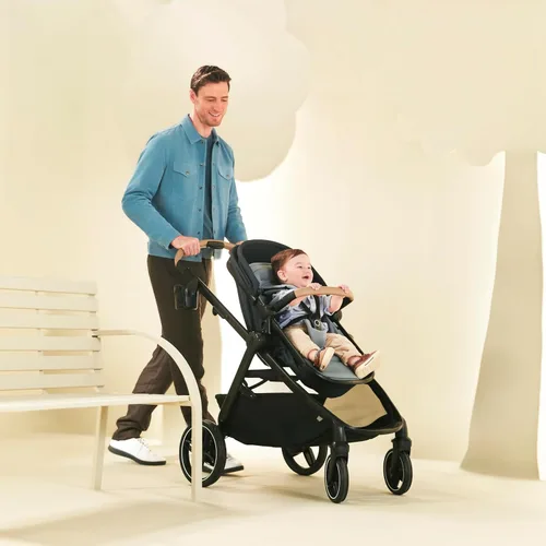 Vista 16 de Maxi-Cosi Zelia Pro Sistema de viaje 5 en 1 con asiento de automóvil infantil Mico Pro, combo de cochecito de bebé, asiento reversible, ruedas
