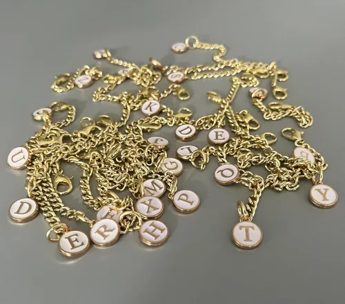 Vista 6 de Tovly Stanley Cup - 2 piezas de accesorios de letras con nombre de identificación inicial con mango personalizado para vaso Stanley