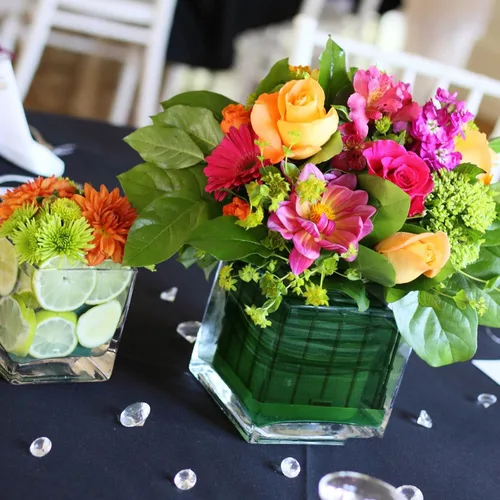 Vista 7 de Shihanee 6 piezas de jaula de espuma floral rectangular y soporte cuadrado para flores con arreglos florales de espuma, jaula floral para bodas